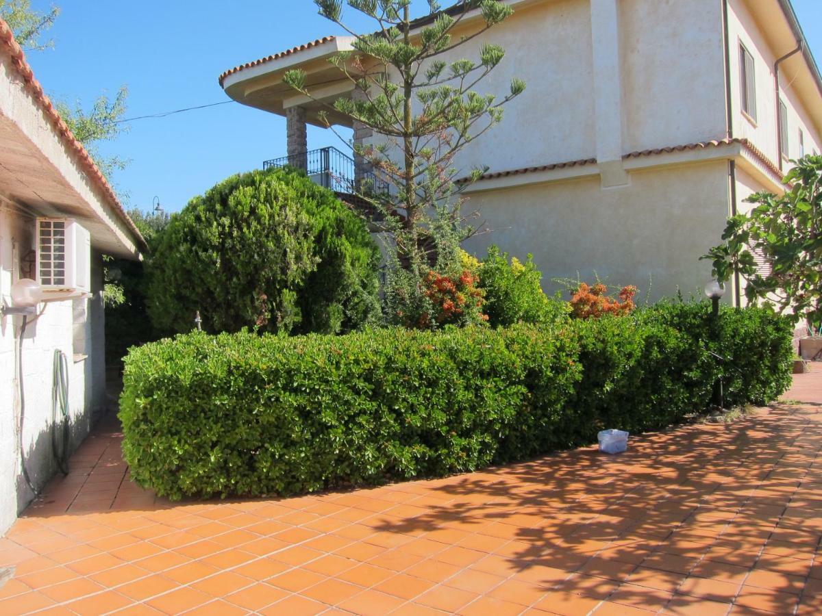 S. Giorgio Villa Tinnura Exteriör bild